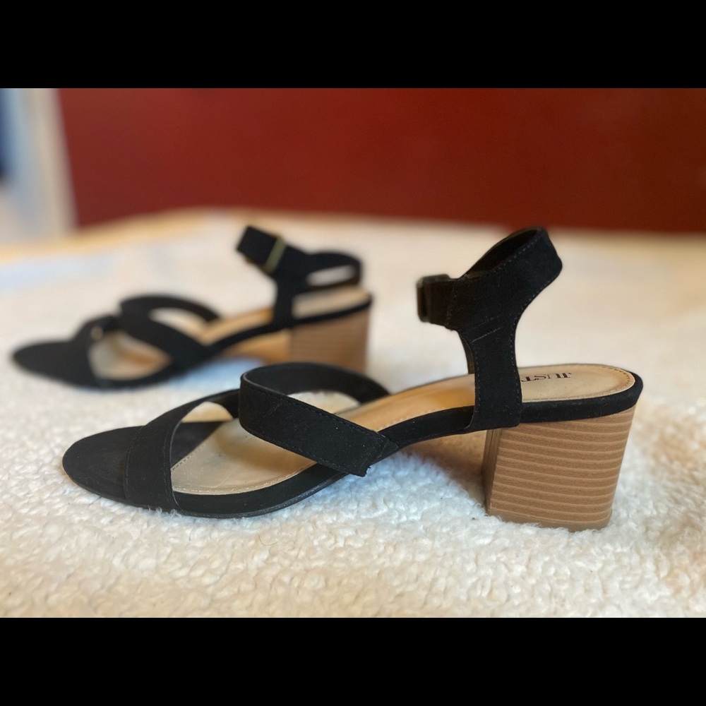 Size 9 black heels